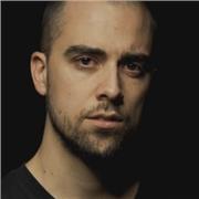 Graduado en RESAD con 10 años de experiencia imparte clases de teatro, comunicación y preparación de la prueba de acceso a la RESAD